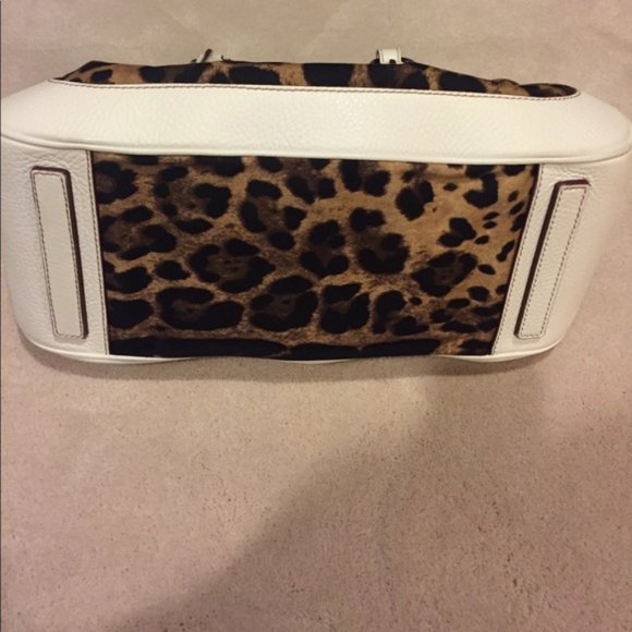 Dolce Gabanna Leopard Hobo Bag - Picture 4 of 8